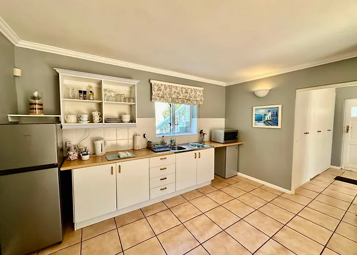 Charming Guest Suite In The Constantia Wine Valley